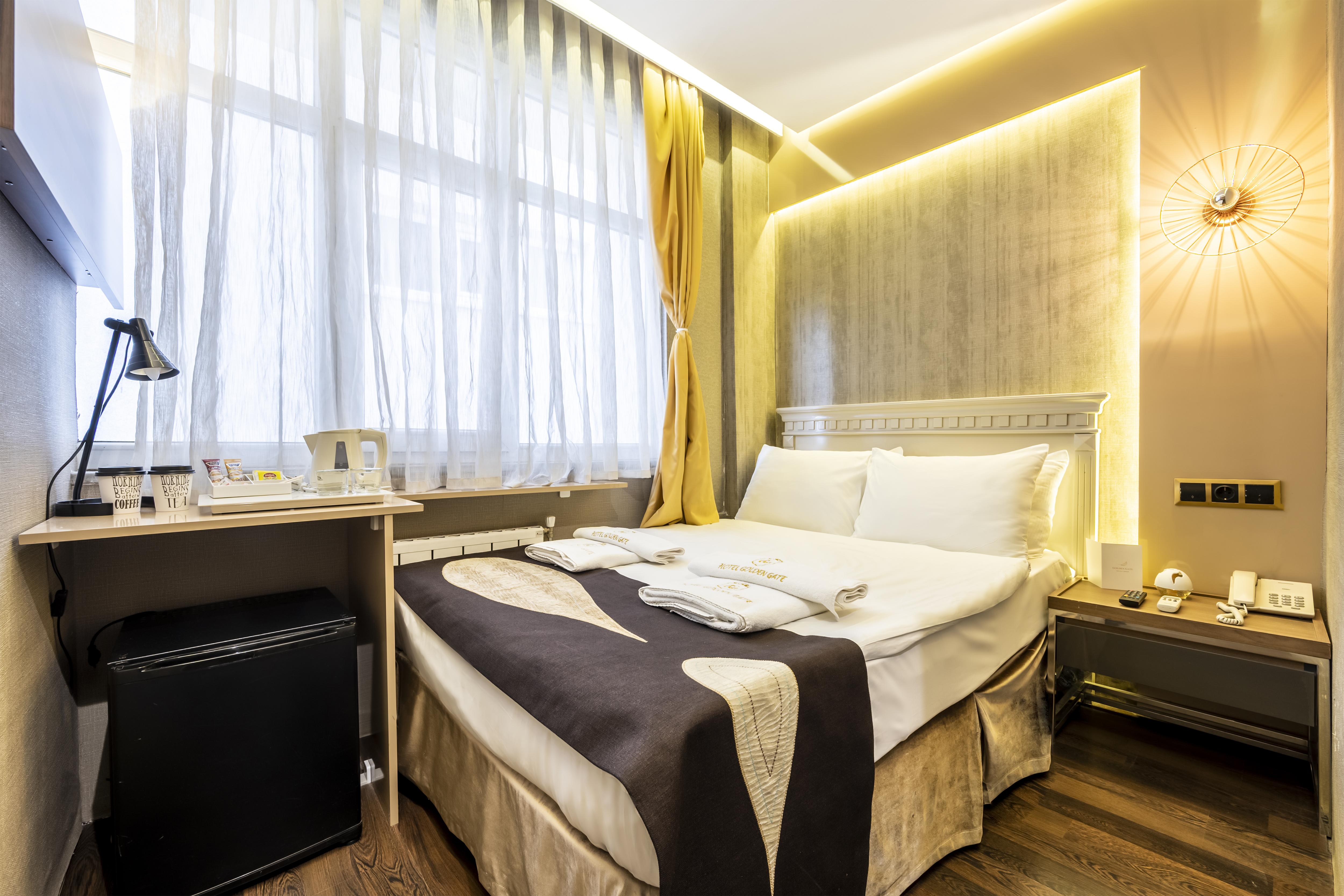 Golden Gate Hotel Topkapi Istanbul Bagian luar foto